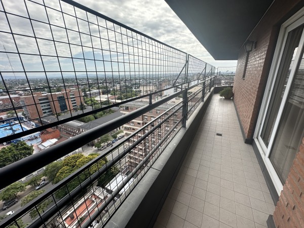 VENTA DEPTO PREMIUM 25 DE MAYO 869 CON2 COCHERAS DE 3 DORMITORIOS CON DEP. SVS
